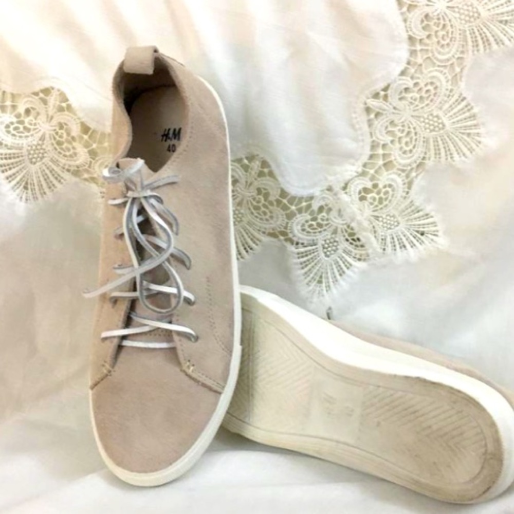 Real Suede H&M shoes 10 - Picture 3 of 3